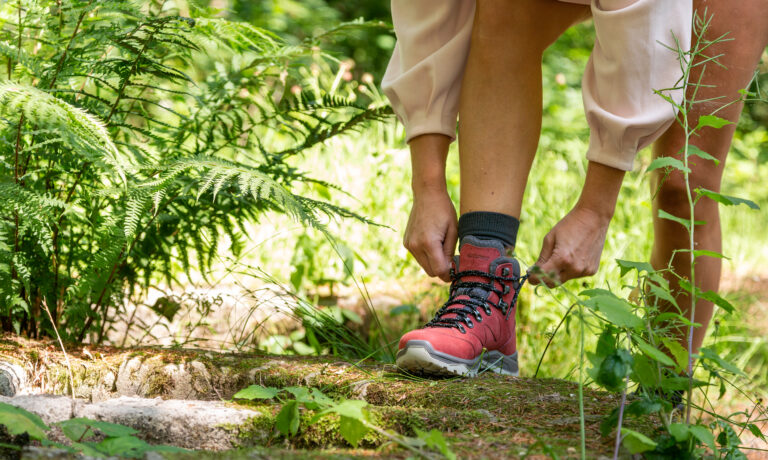 Wandelschoen in de nieuwste herfstkleuren