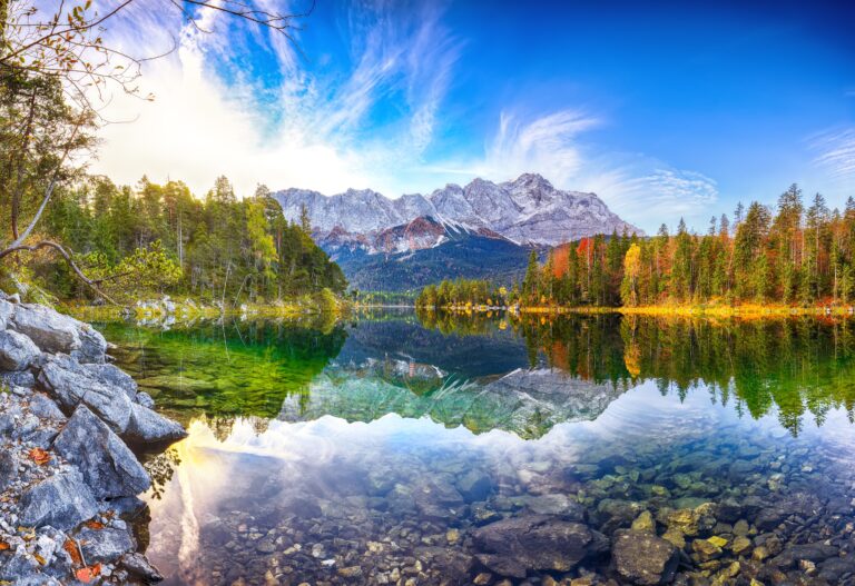 Wandel door de kleurrijke herfst rond de Zugspitze