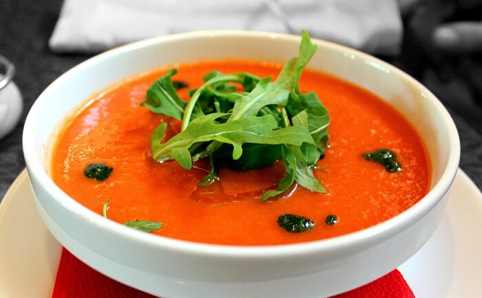 Dit is waarom plantaardige soep zo gezond en makkelijk is!